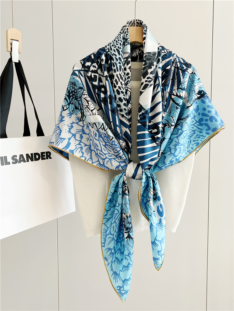 Aslan Baskılı İpek Eşarp Lüks  - Travel Hair Accessories incelemesi ve fiyatı